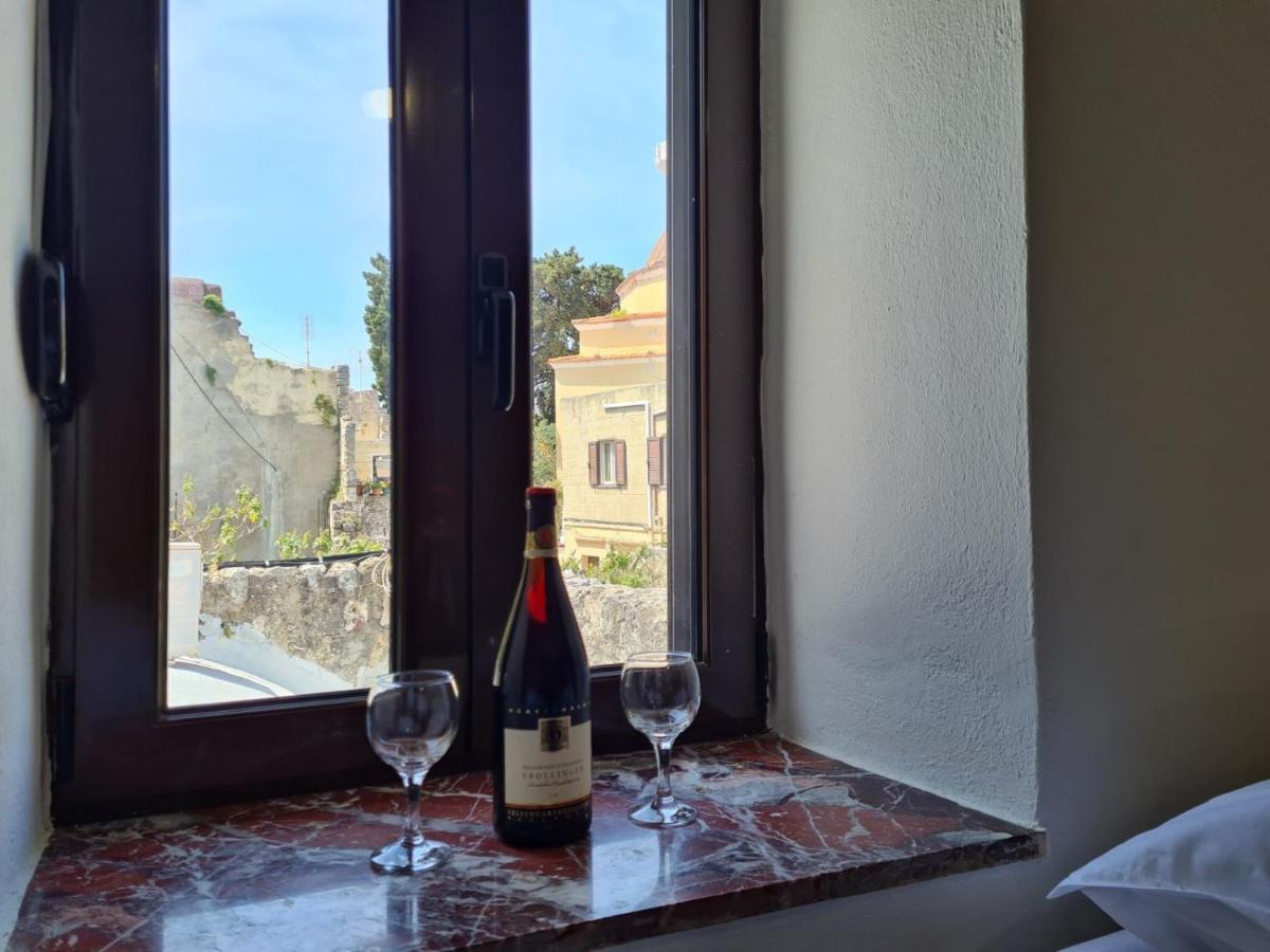 Cosmos Old Town Apartment Rhodes City Екстериор снимка